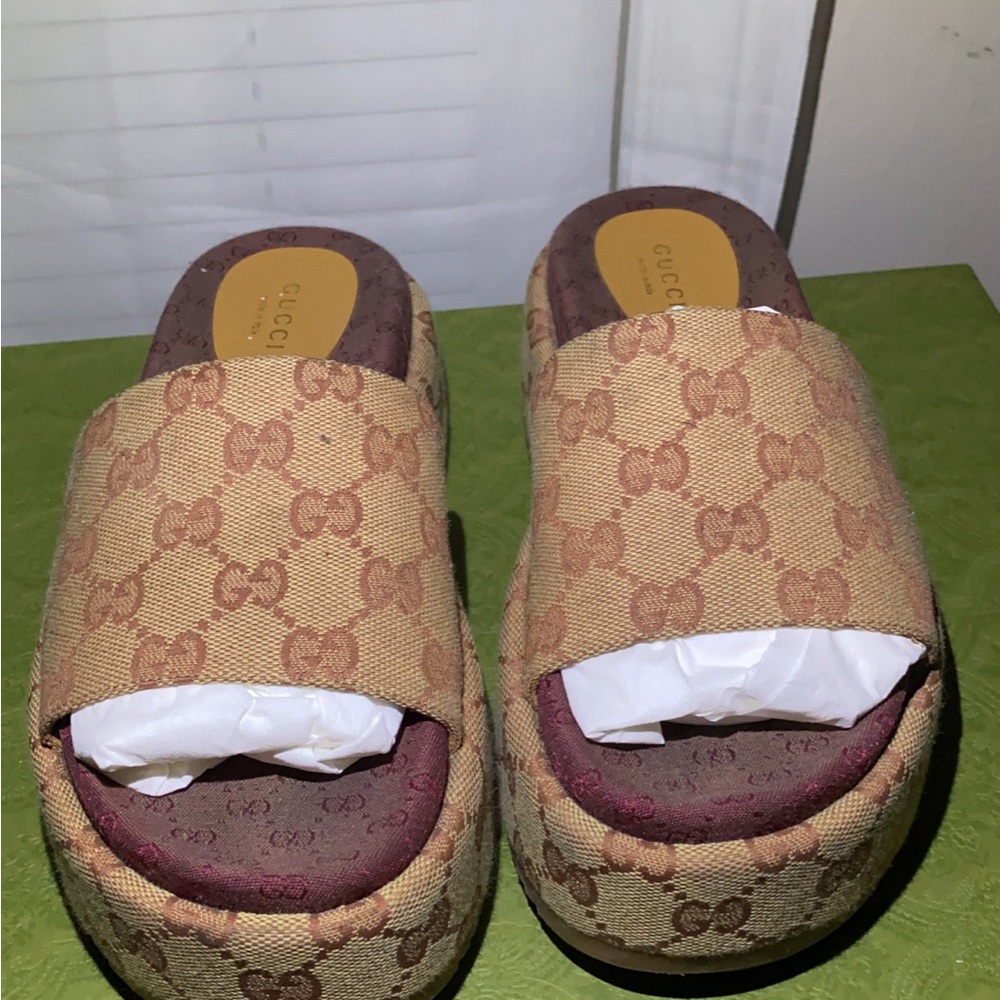 Gucci Beige and Brown Monogram Slides